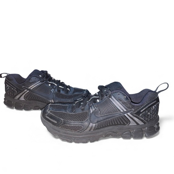 Nike Zoom Vomero 5 Triple Black